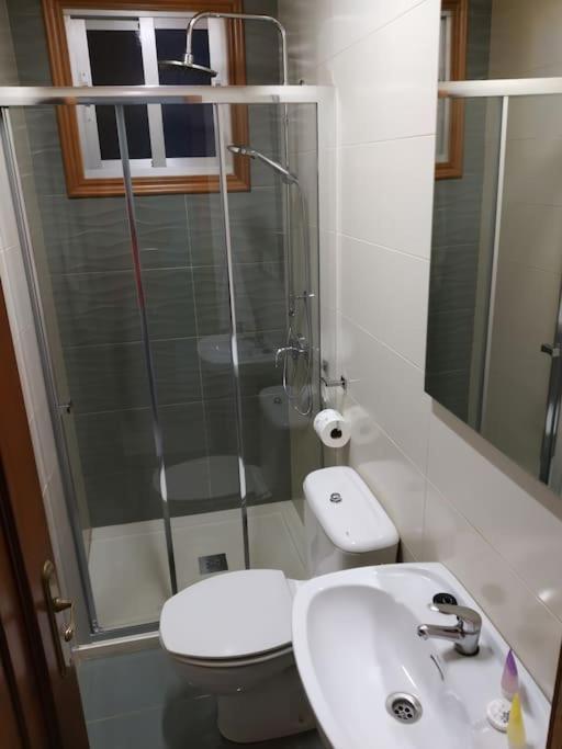 Apartamento Con Terraza Y Vistas Al Mar Bueu Buitenkant foto